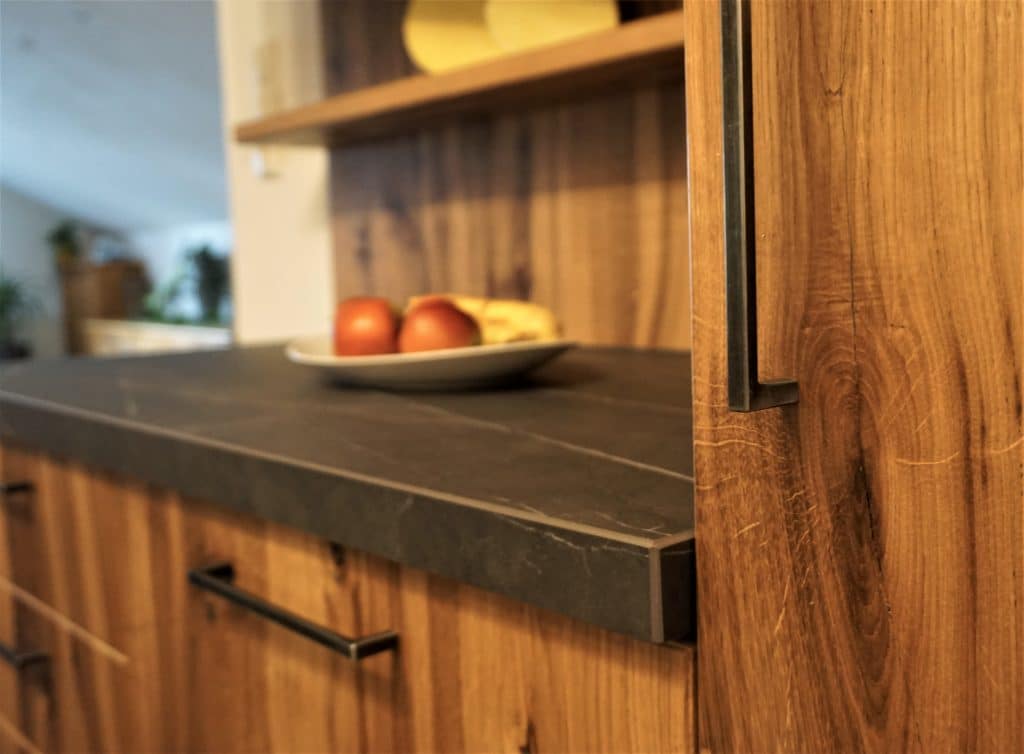 Tischlerküche aus Altholz Eiche - Lifestyle-Tischlerei Thomas Wötzer